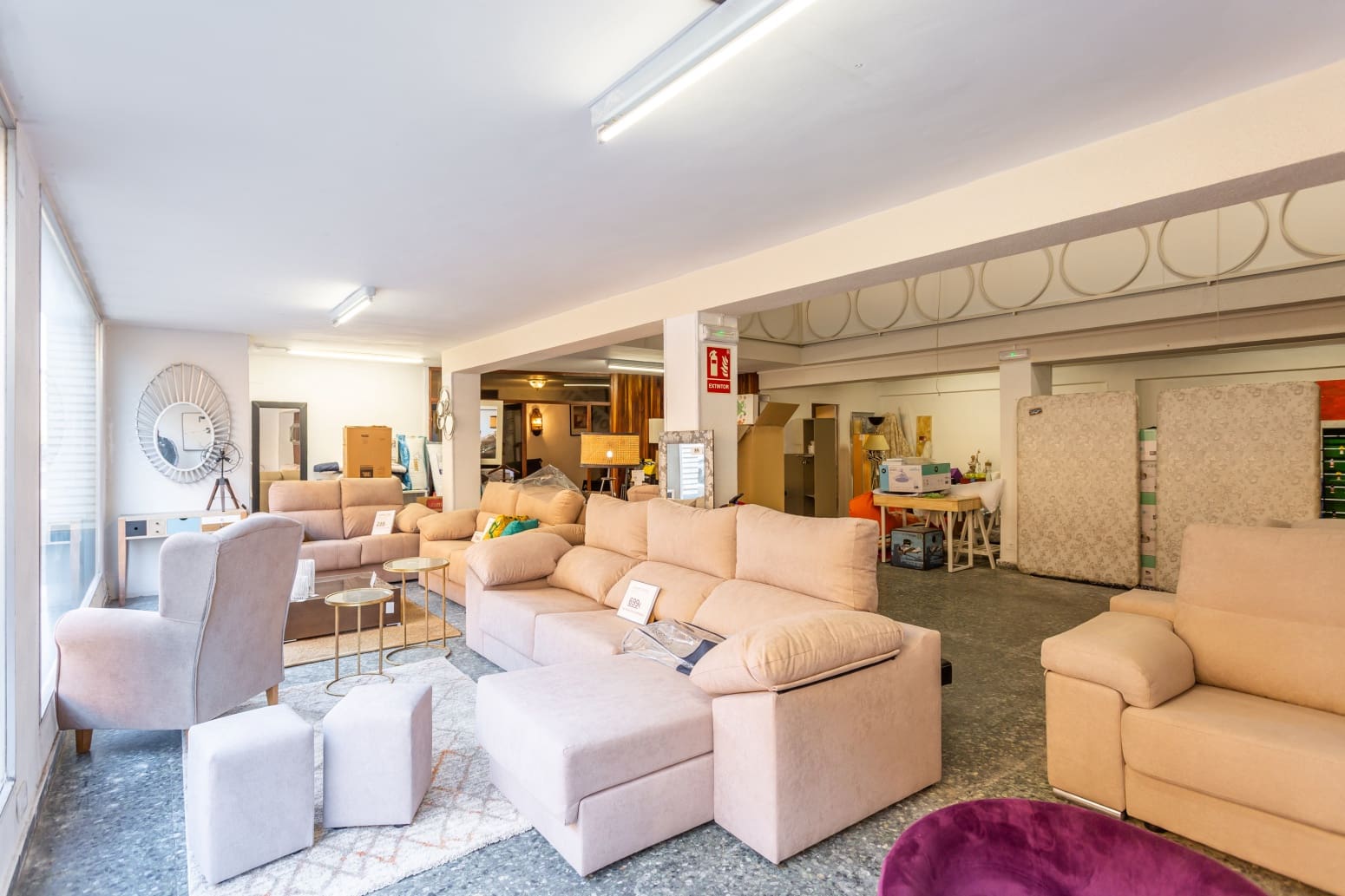 4 soveværelse Villa til salg i Castejon med garage - € 363.000 (Ref: 8559560)