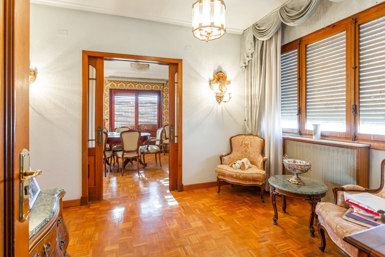 4 soveværelse Villa til salg i Castejon med garage - € 363.000 (Ref: 8559560)