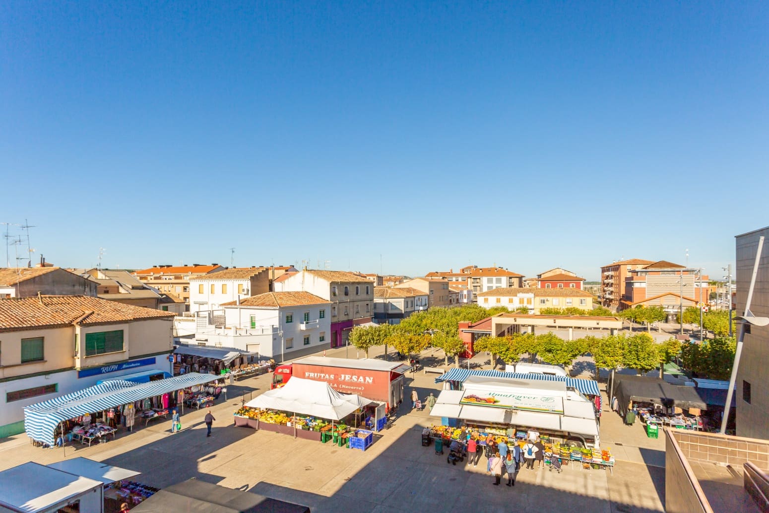 4 soveværelse Villa til salg i Castejon med garage - € 363.000 (Ref: 8559560)