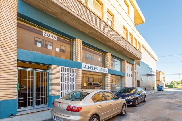 4 soveværelse Villa til salg i Castejón med garage - € 363.000 (Ref: 8559560)