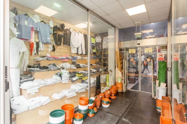 Erhverv til leje i Pamplona / Iruña - € 3.800 (Ref: 8619840)