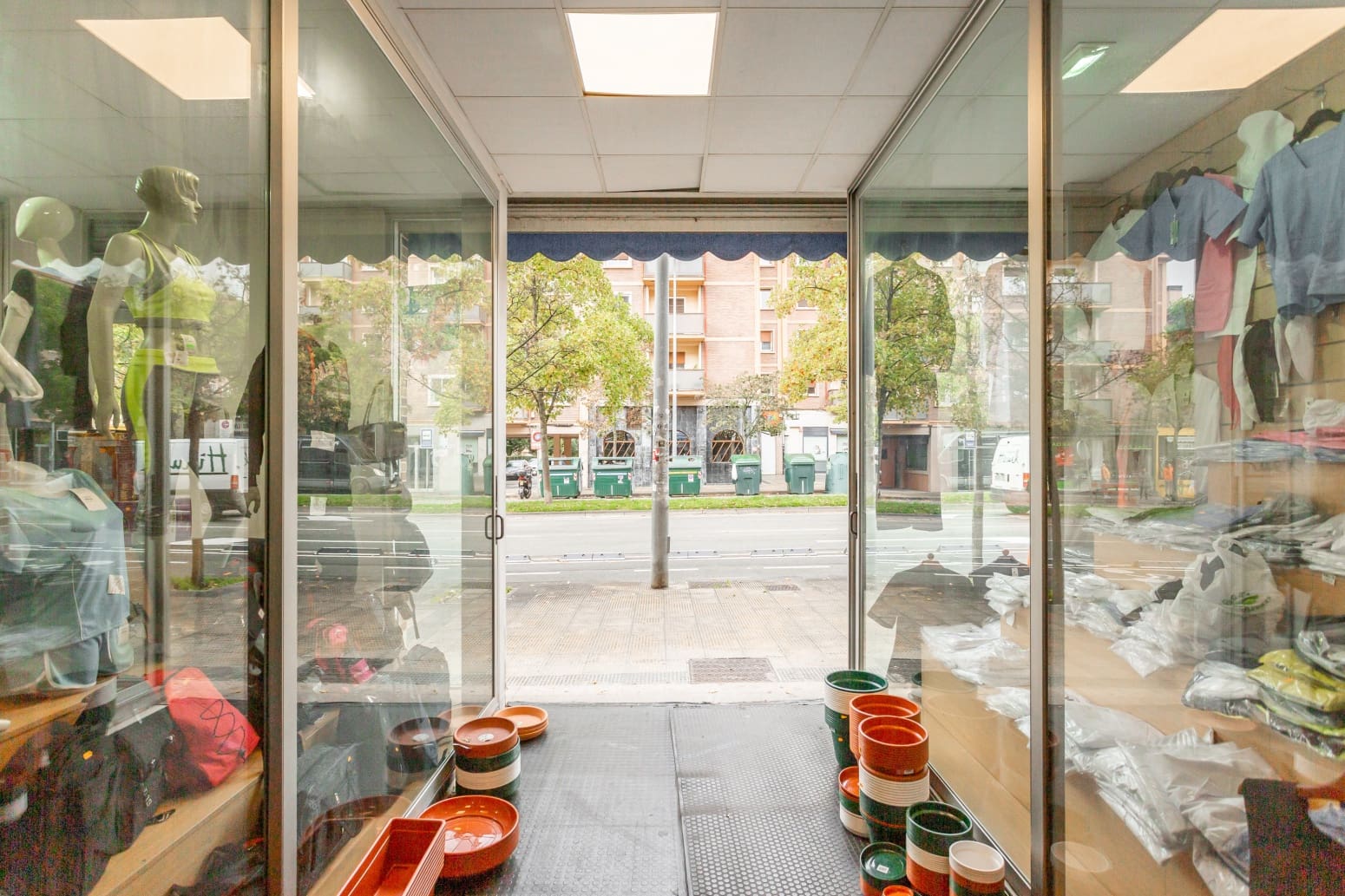 Erhverv til leje i Pamplona / Iruna - € 3.800 (Ref: 8619840)