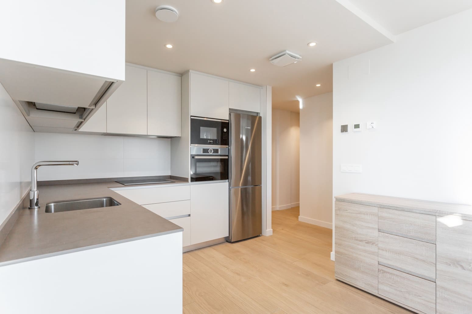 1 sovrum Lägenhet att hyra i Baranain - 972 € (Ref: 8648114)