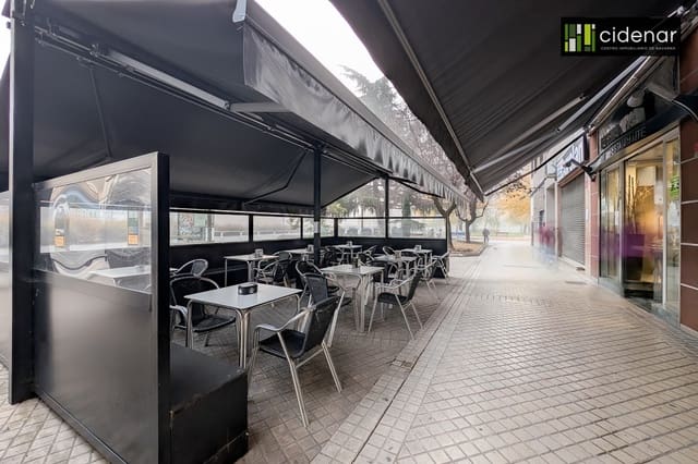 Commercieel te koop in Pamplona - € 745.000 (Ref: 8679646)