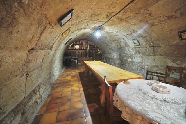 3 bedroom Flat for sale in Lodosa - € 165,000 (Ref: 8685944)