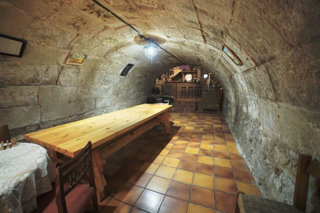 3 bedroom Flat for sale in Lodosa - € 165,000 (Ref: 8685944)