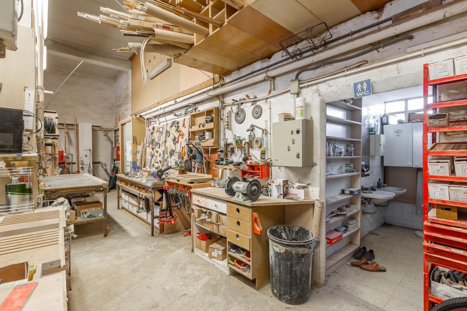 Komercyjne na sprzedaż w Pampeluna - 275 000 € (Ref: 8712565)