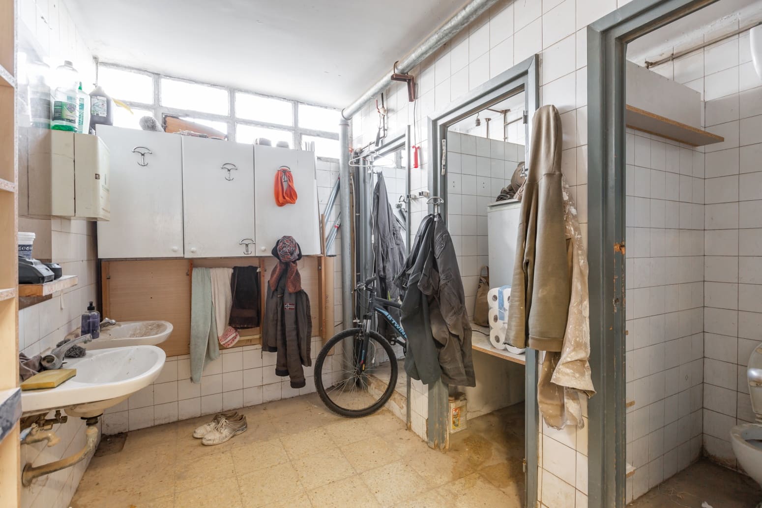 Komercyjne na sprzedaż w Pampeluna - 275 000 € (Ref: 8712565)