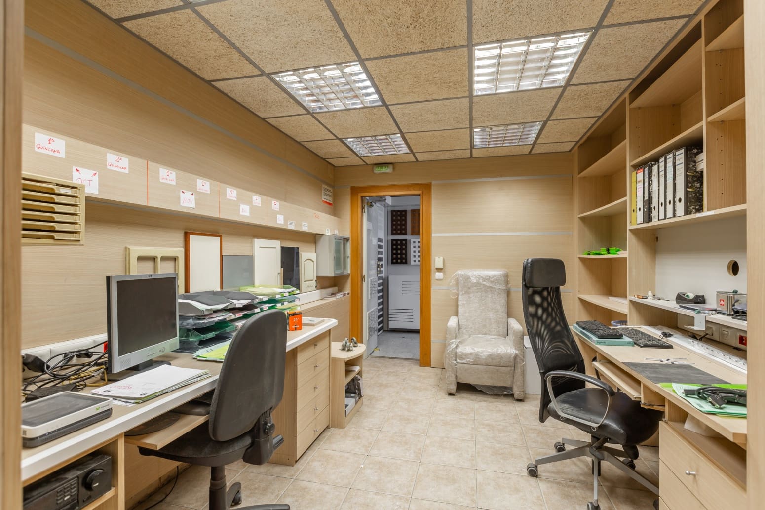 Komercyjne na sprzedaż w Pampeluna - 275 000 € (Ref: 8712565)