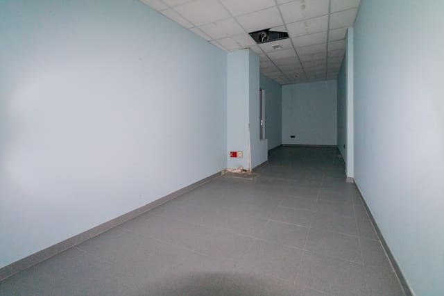 Kontor til salg i Burlada - € 210.600 (Ref: 8737335)