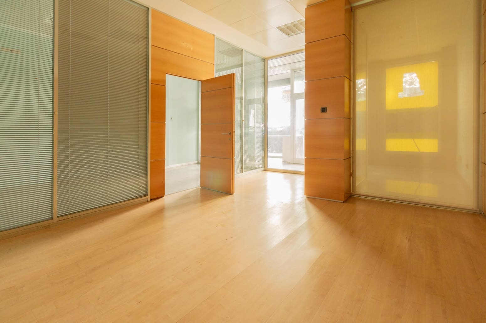 Kontor til leje i Burlada - € 1.100 (Ref: 8737336)