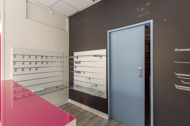 Erhverv til leje i Zizur Mayor / Zizur Nagusia - € 700 (Ref: 8757509)