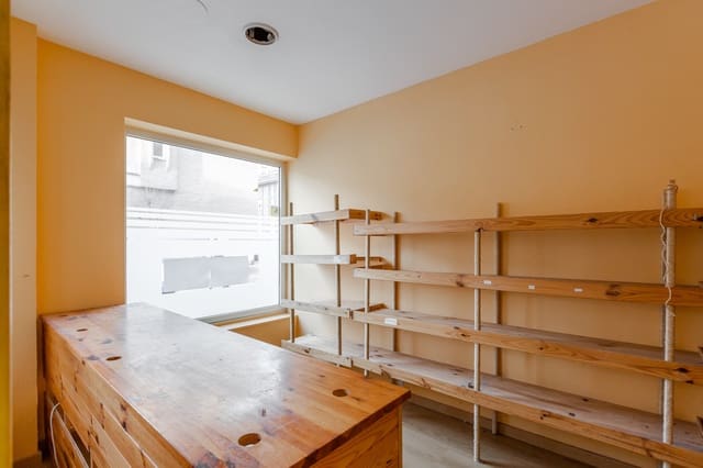 Erhverv til leje i Zizur Mayor / Zizur Nagusia - € 700 (Ref: 8757509)