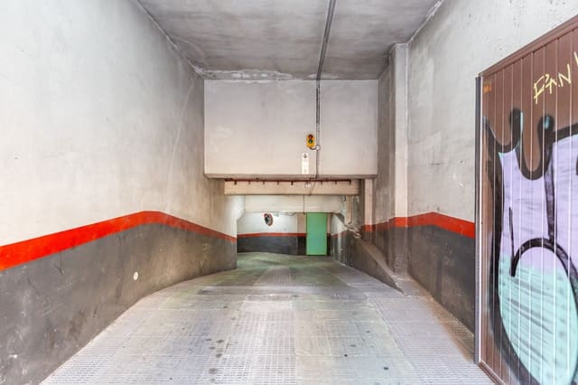 Garage te koop in Pamplona - € 23.300 (Ref: 8783586)