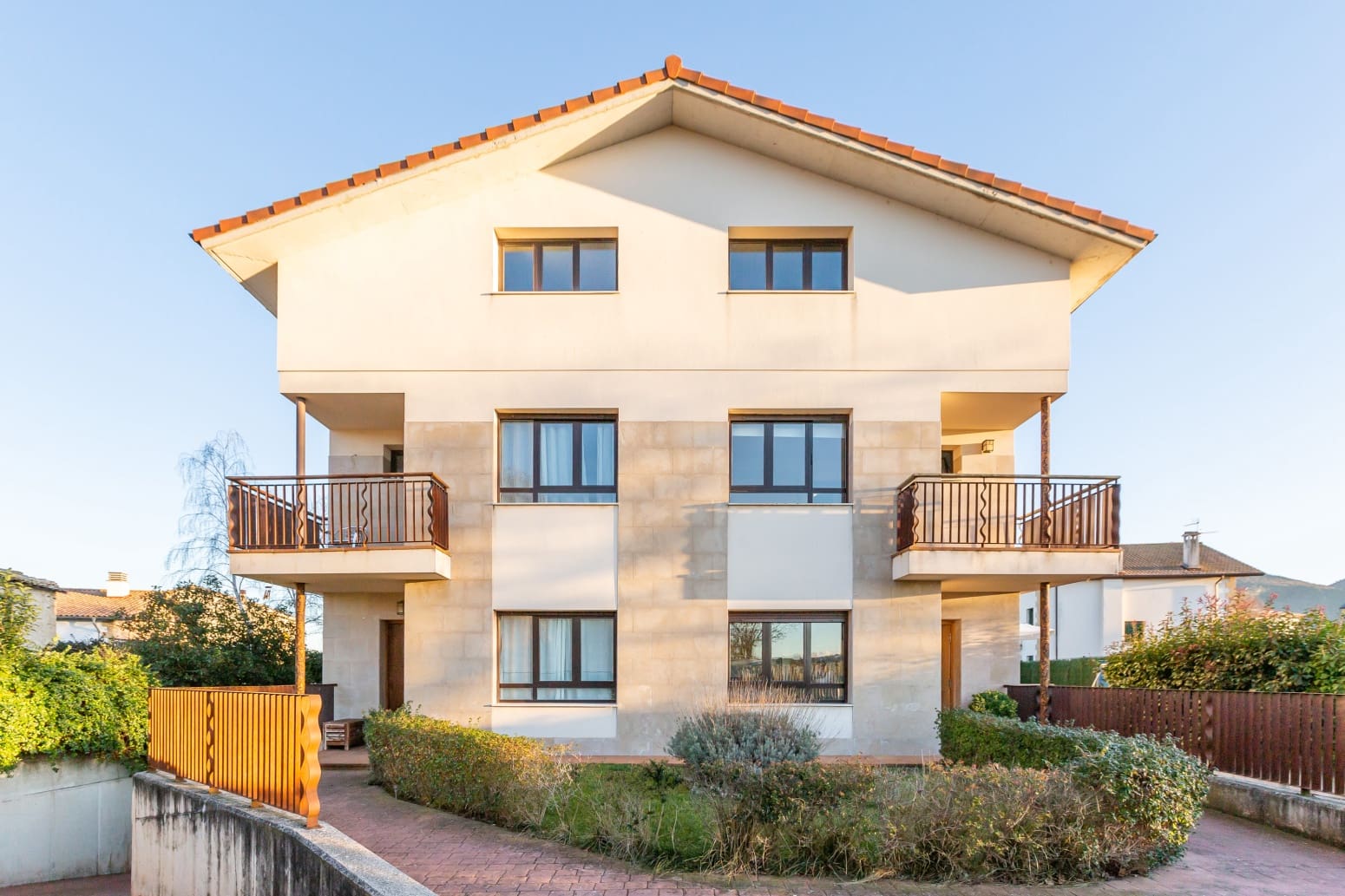 4 soveværelse Villa til salg i Noain - € 410.400 (Ref: 8789154)