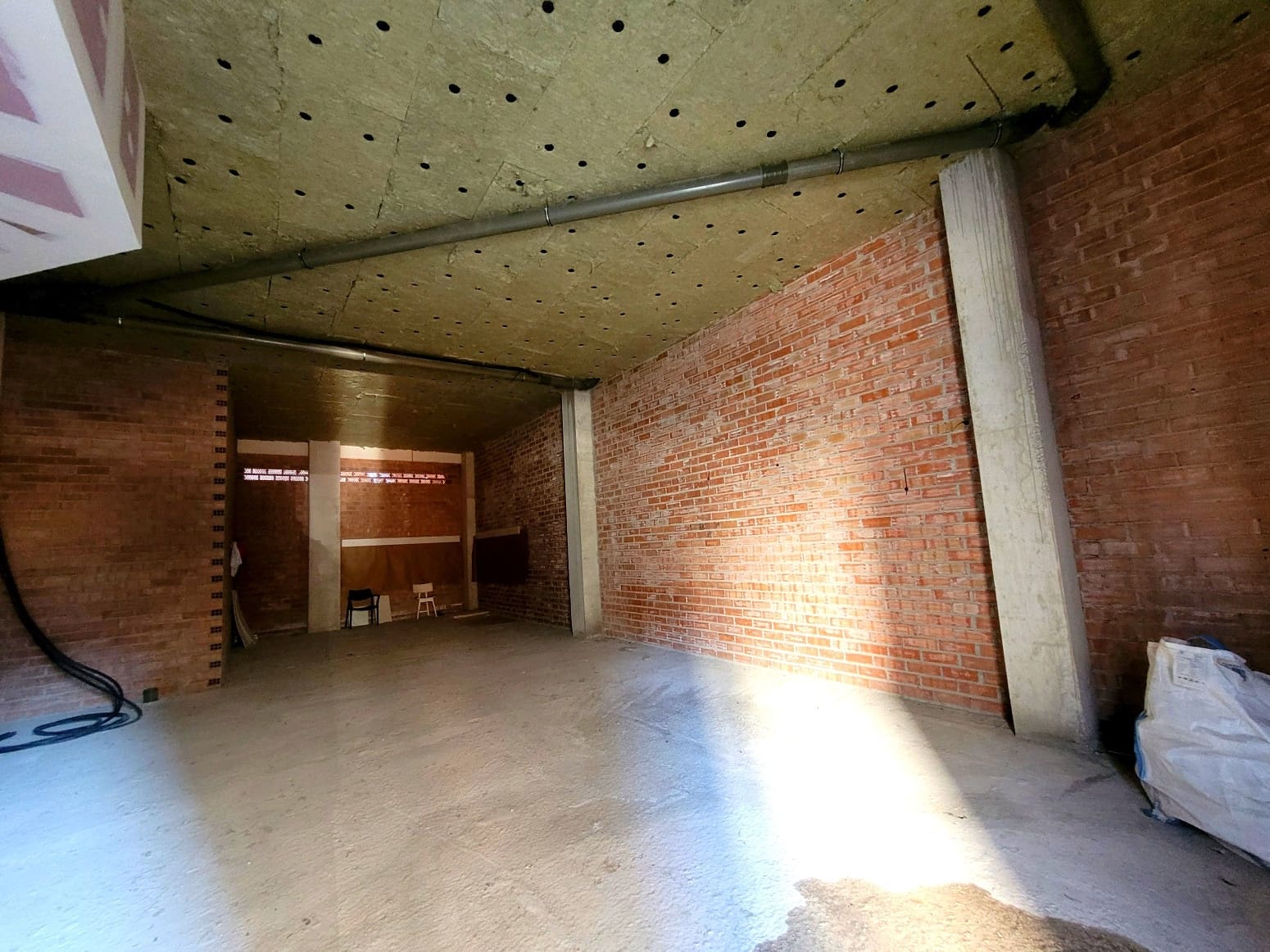 Commercieel te huur in Pamplona - € 1.100 (Ref: 8789156)