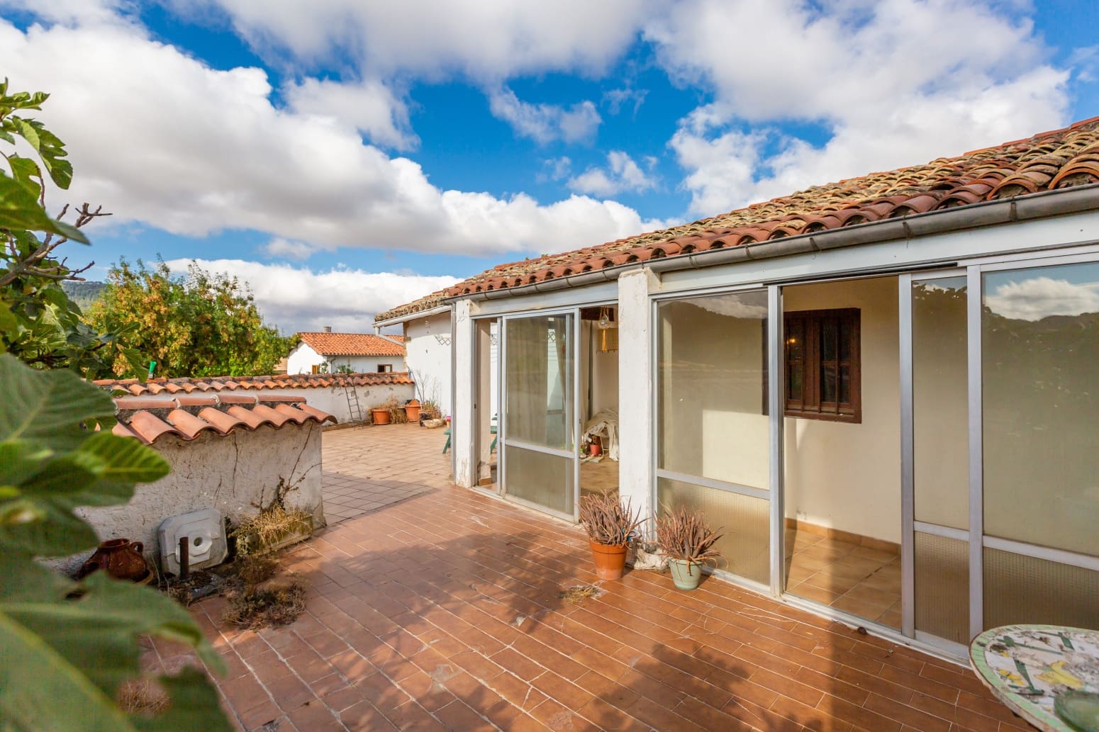 5 soveværelse Villa til salg i Egues med garage - € 370.000 (Ref: 8801416)