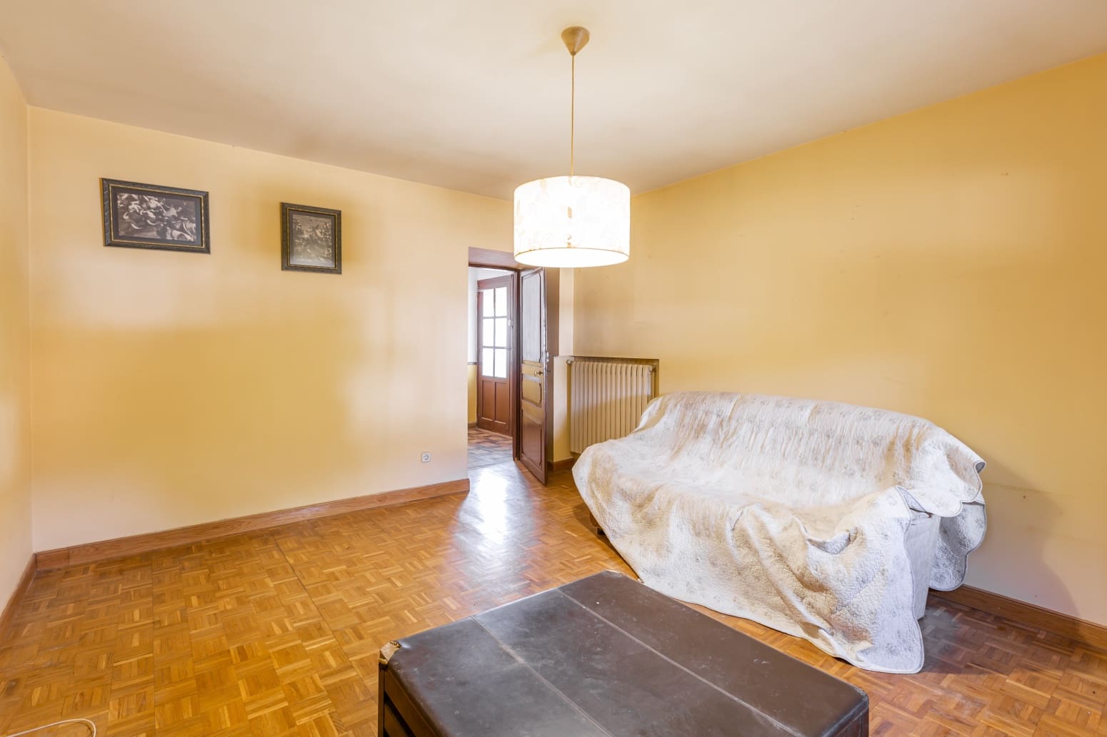 5 soveværelse Villa til salg i Egues med garage - € 370.000 (Ref: 8801416)