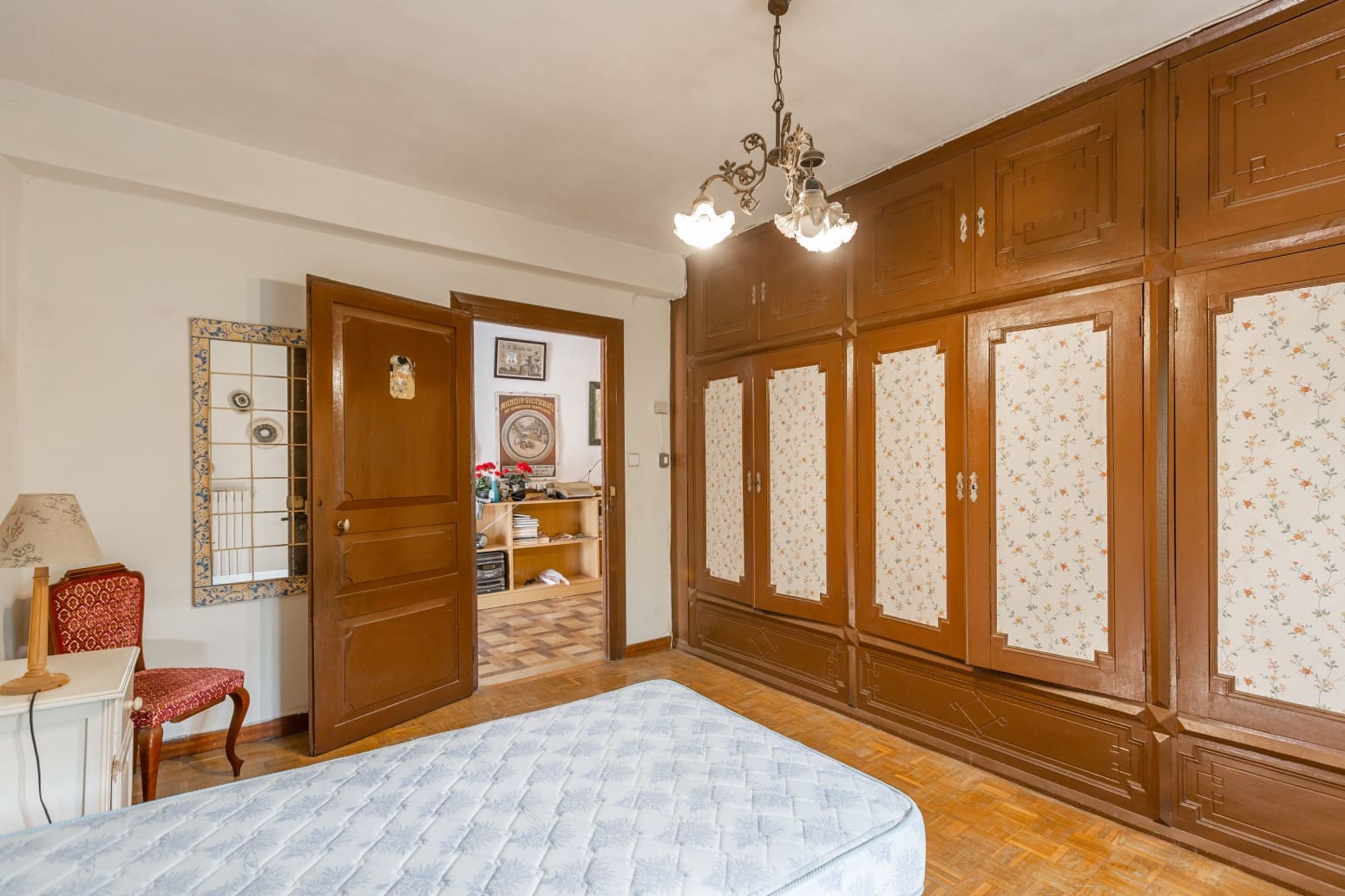 5 soveværelse Villa til salg i Egues med garage - € 370.000 (Ref: 8801416)