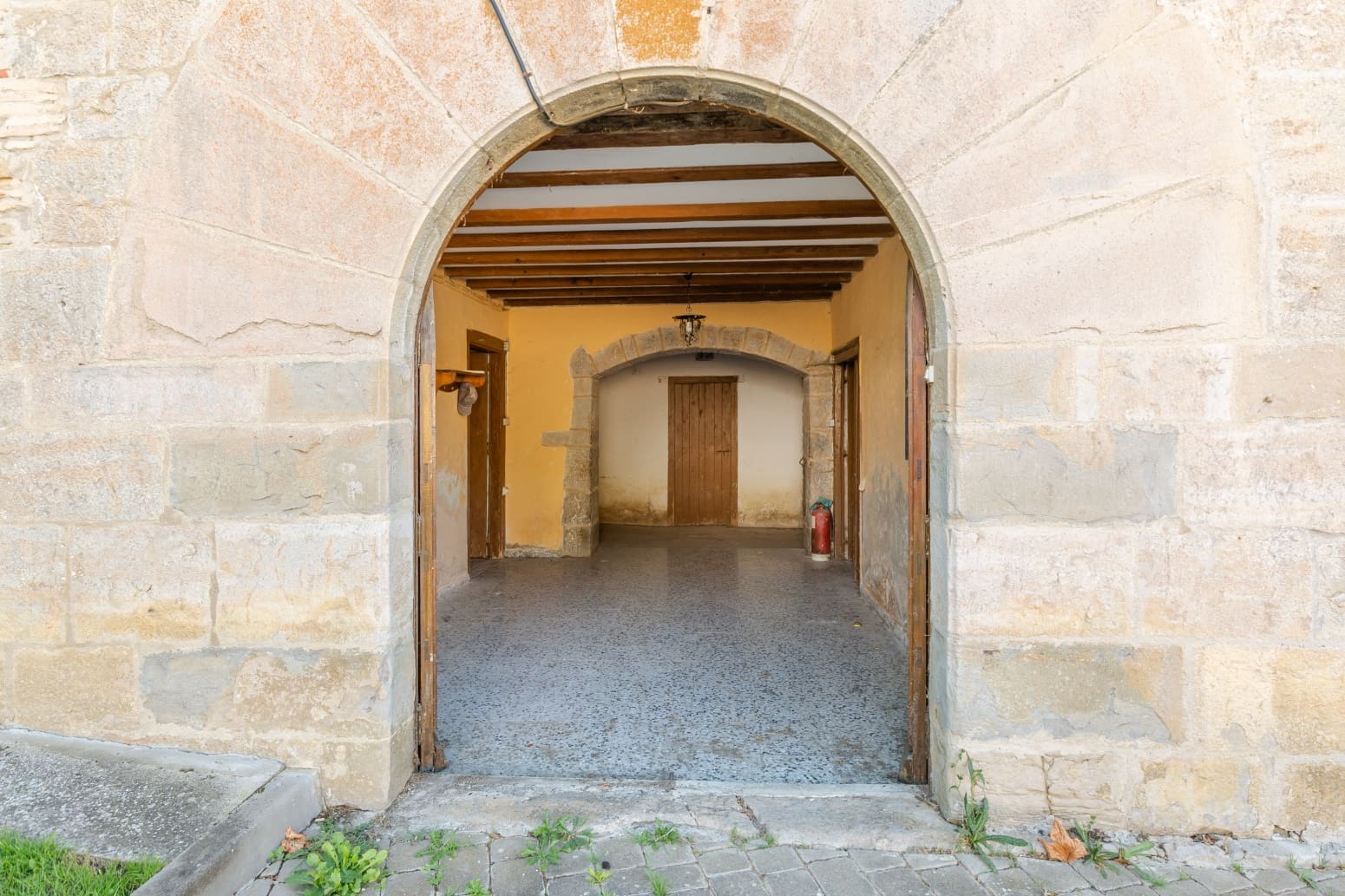 5 soveværelse Villa til salg i Egues med garage - € 370.000 (Ref: 8801416)