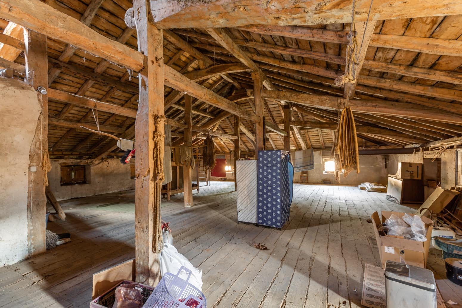 5 soveværelse Villa til salg i Egues med garage - € 370.000 (Ref: 8801416)