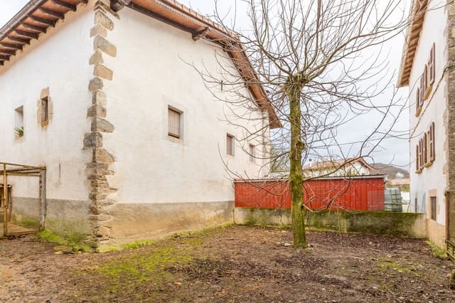 Villa til salg i Guelbenzu, Odieta - € 150.000 (Ref: 8827584)