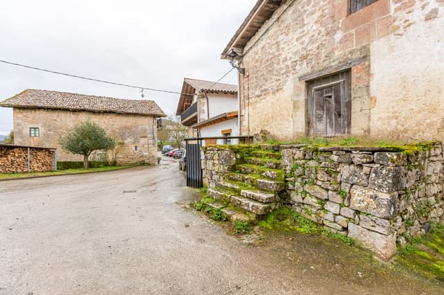 Villa til salg i Guelbenzu, Odieta - € 60.000 (Ref: 8827584)