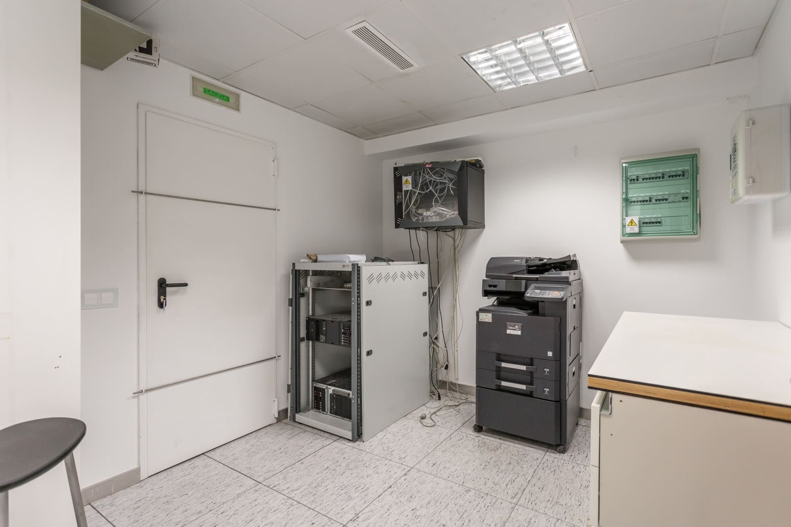 Kontor til leje i Zizur Mayor / Zizur Nagusia med garage - € 1.100 (Ref: 8838448)