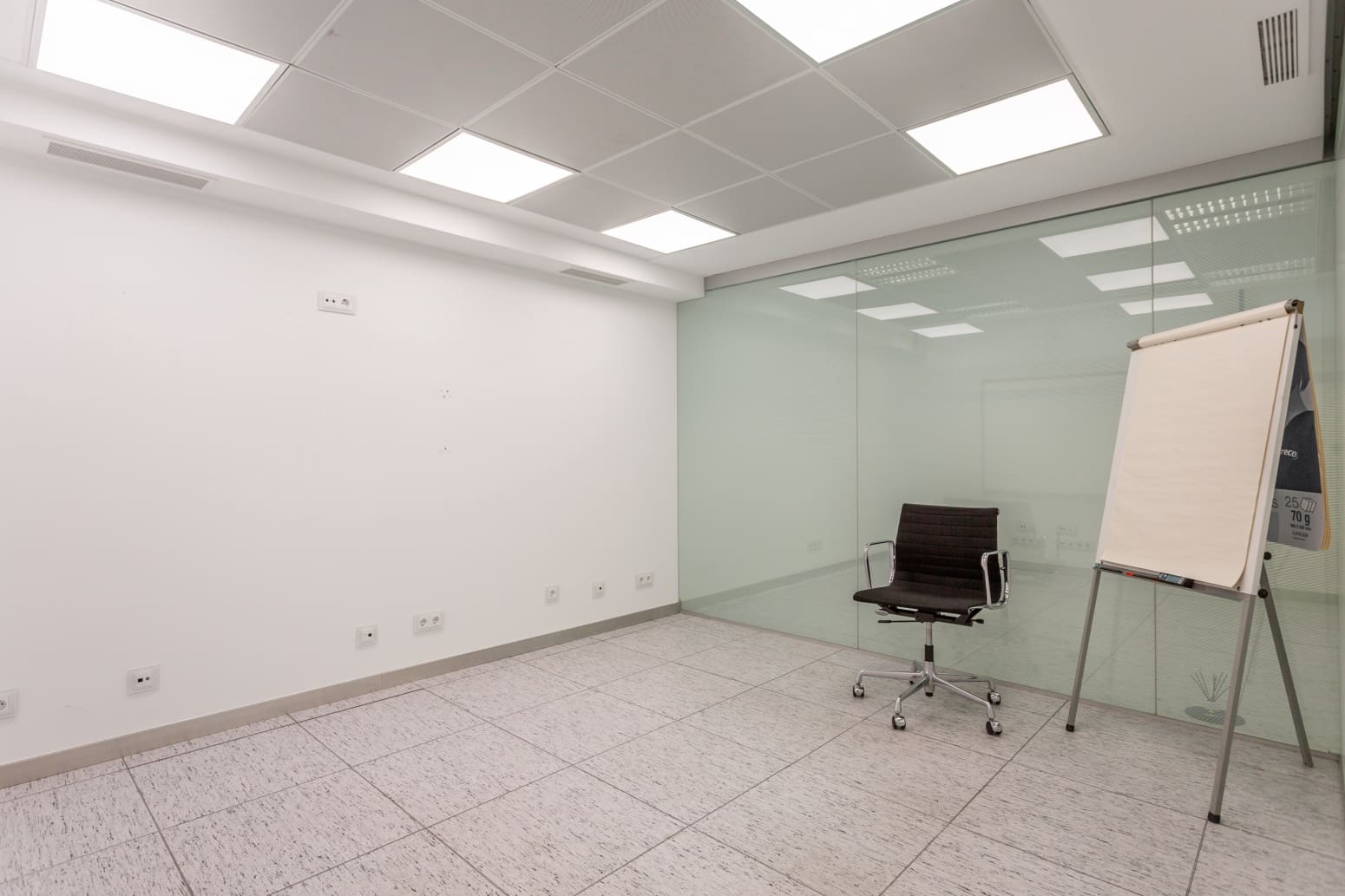 Kontor til leje i Zizur Mayor / Zizur Nagusia med garage - € 1.100 (Ref: 8838448)