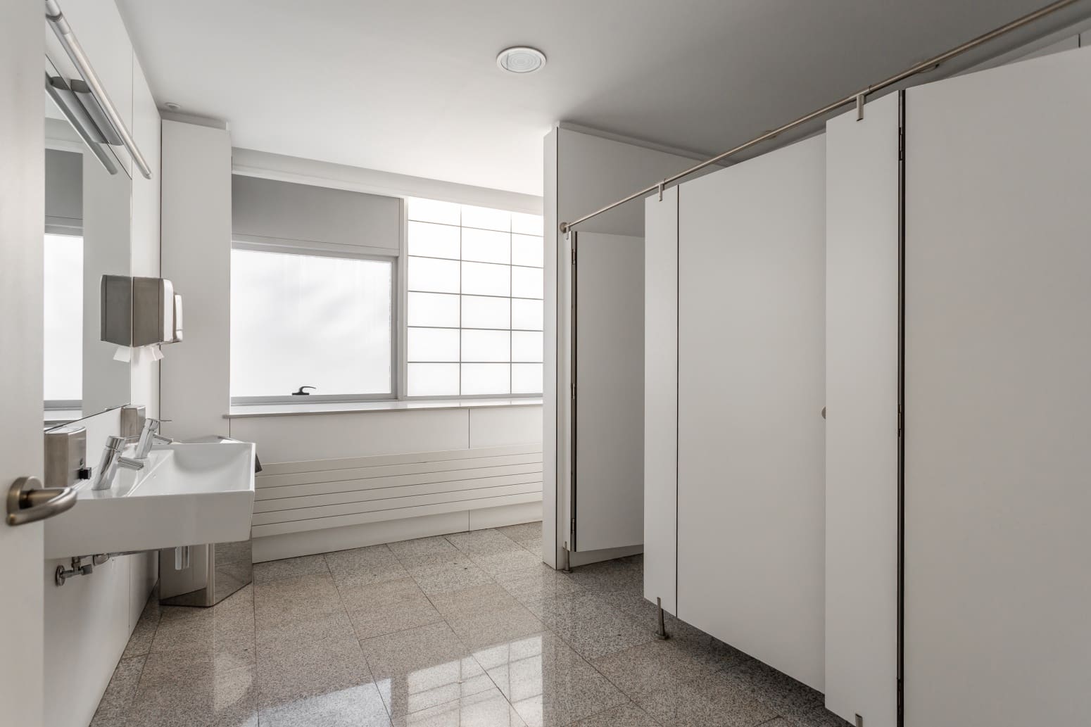 Kontor til leje i Zizur Mayor / Zizur Nagusia med garage - € 1.100 (Ref: 8838448)