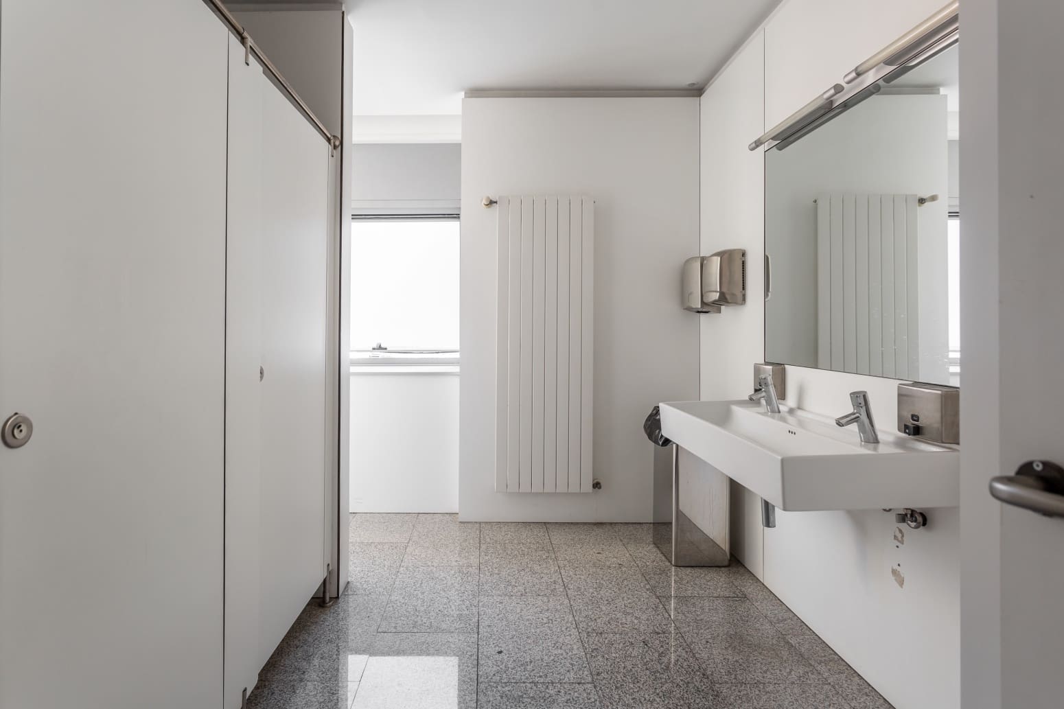 Kontor til leje i Zizur Mayor / Zizur Nagusia med garage - € 1.100 (Ref: 8838448)