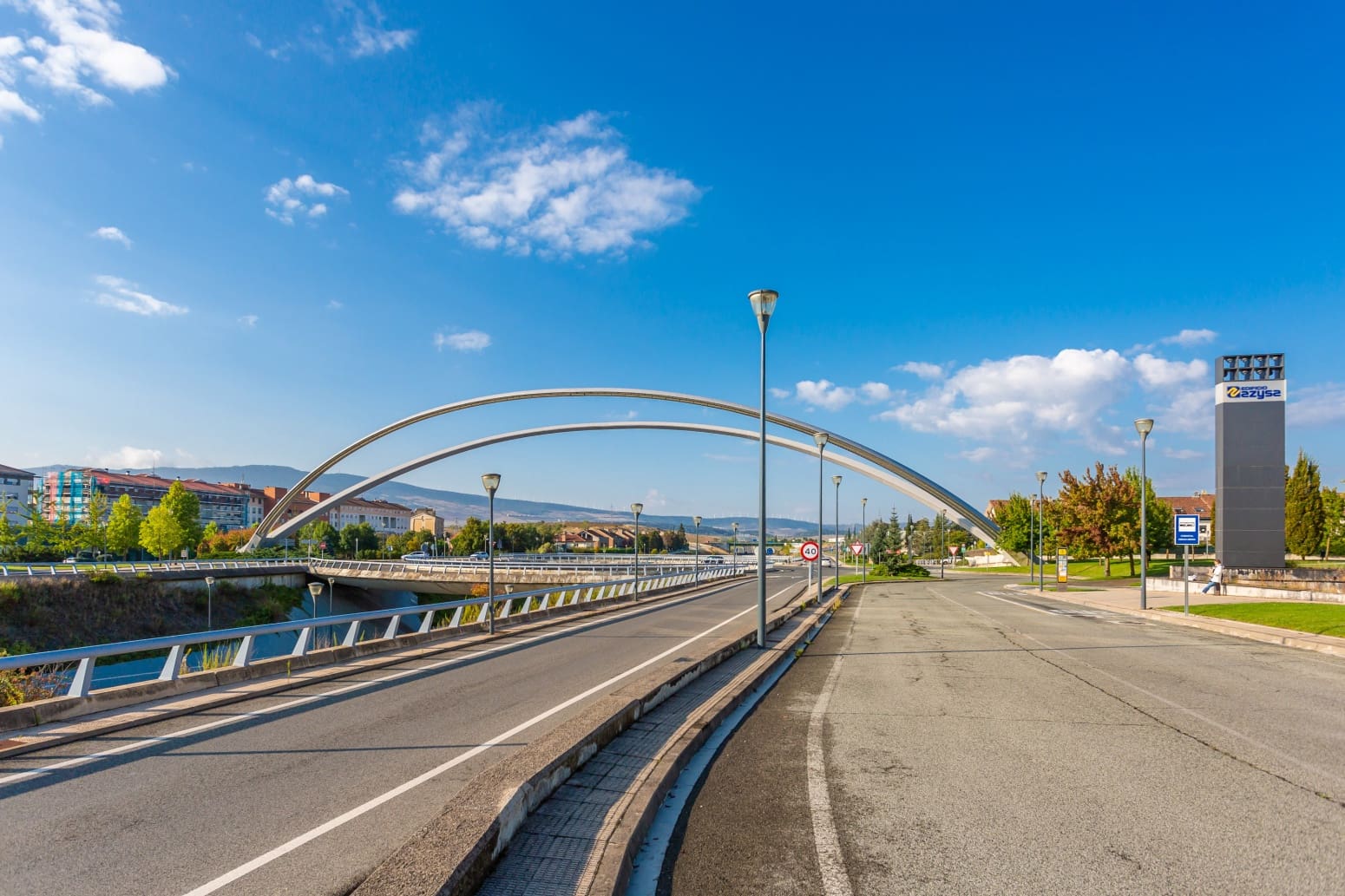 Kontor til leje i Zizur Mayor / Zizur Nagusia med garage - € 1.100 (Ref: 8838448)