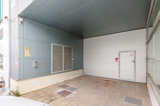 Erhverv til leje i Noain - € 5.500 (Ref: 8849311)