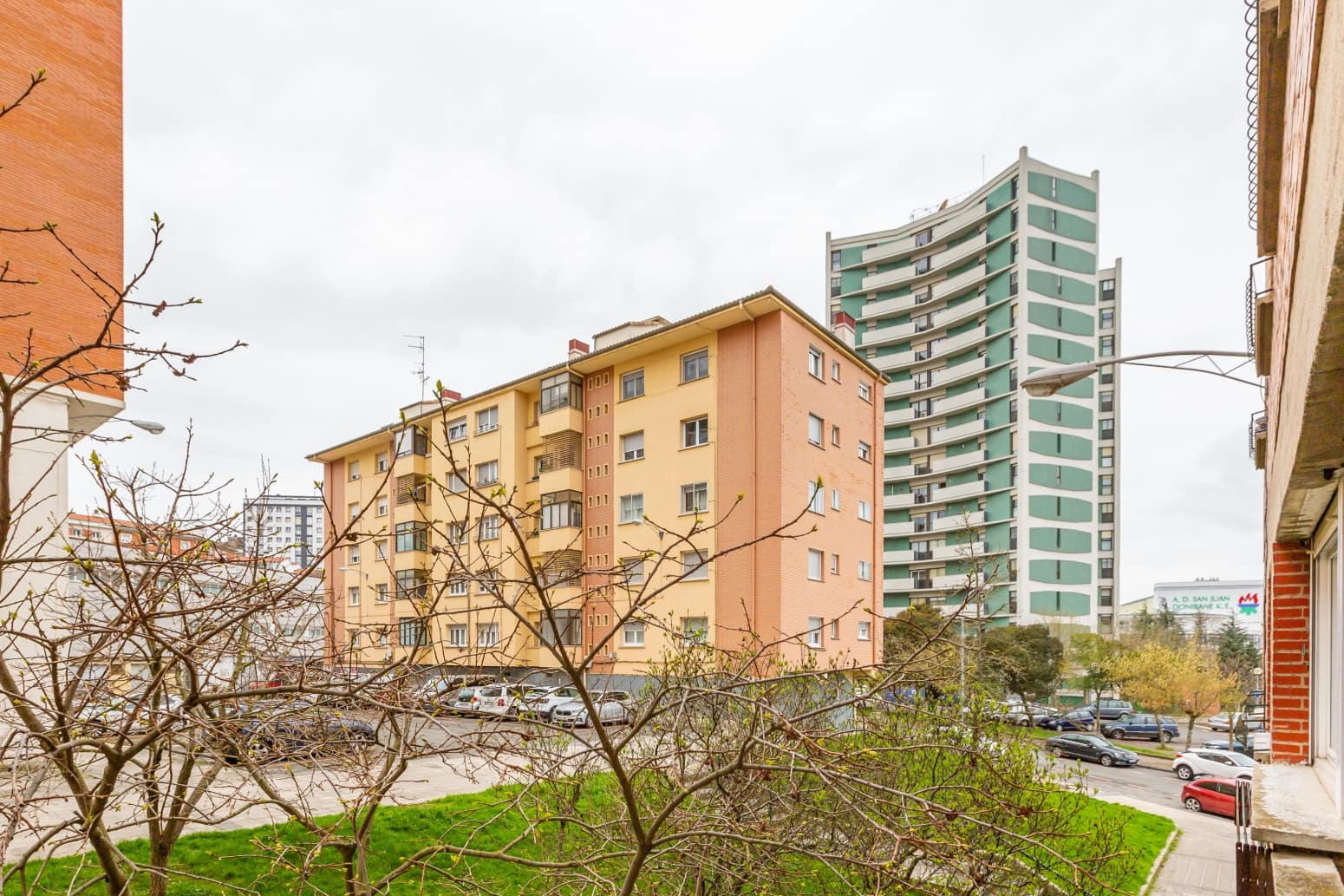 4 soveværelse Lejlighed til salg i Pamplona / Iruna - € 340.000 (Ref: 8899932)