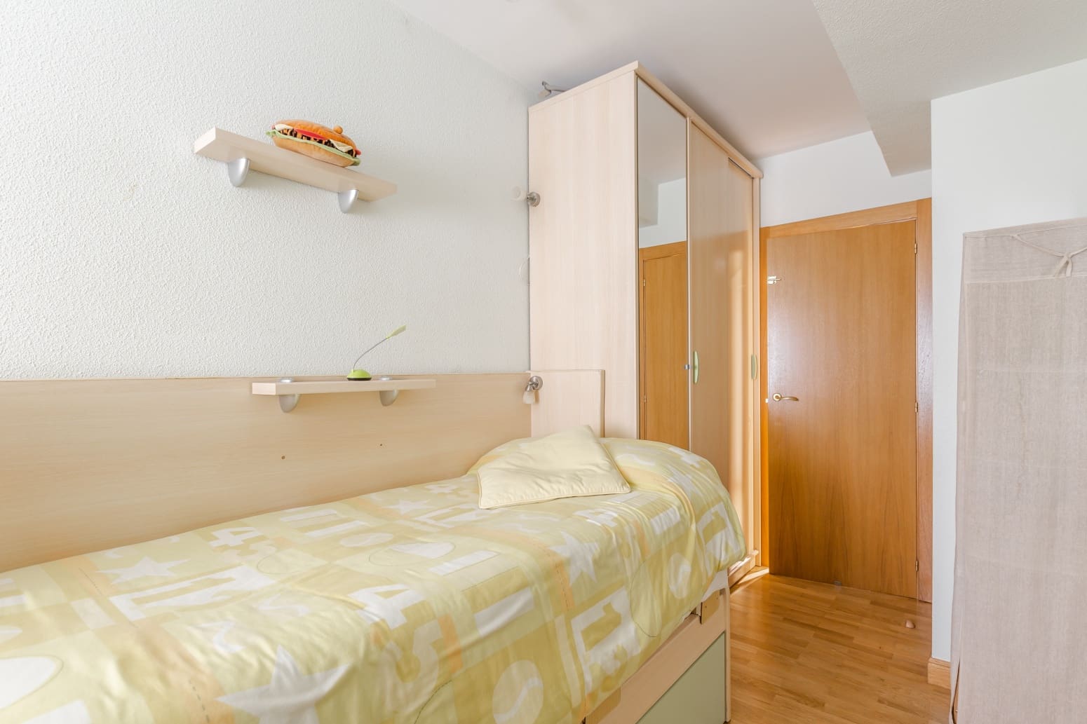 4 soveværelse Lejlighed til salg i Pamplona / Iruna - € 340.000 (Ref: 8899932)