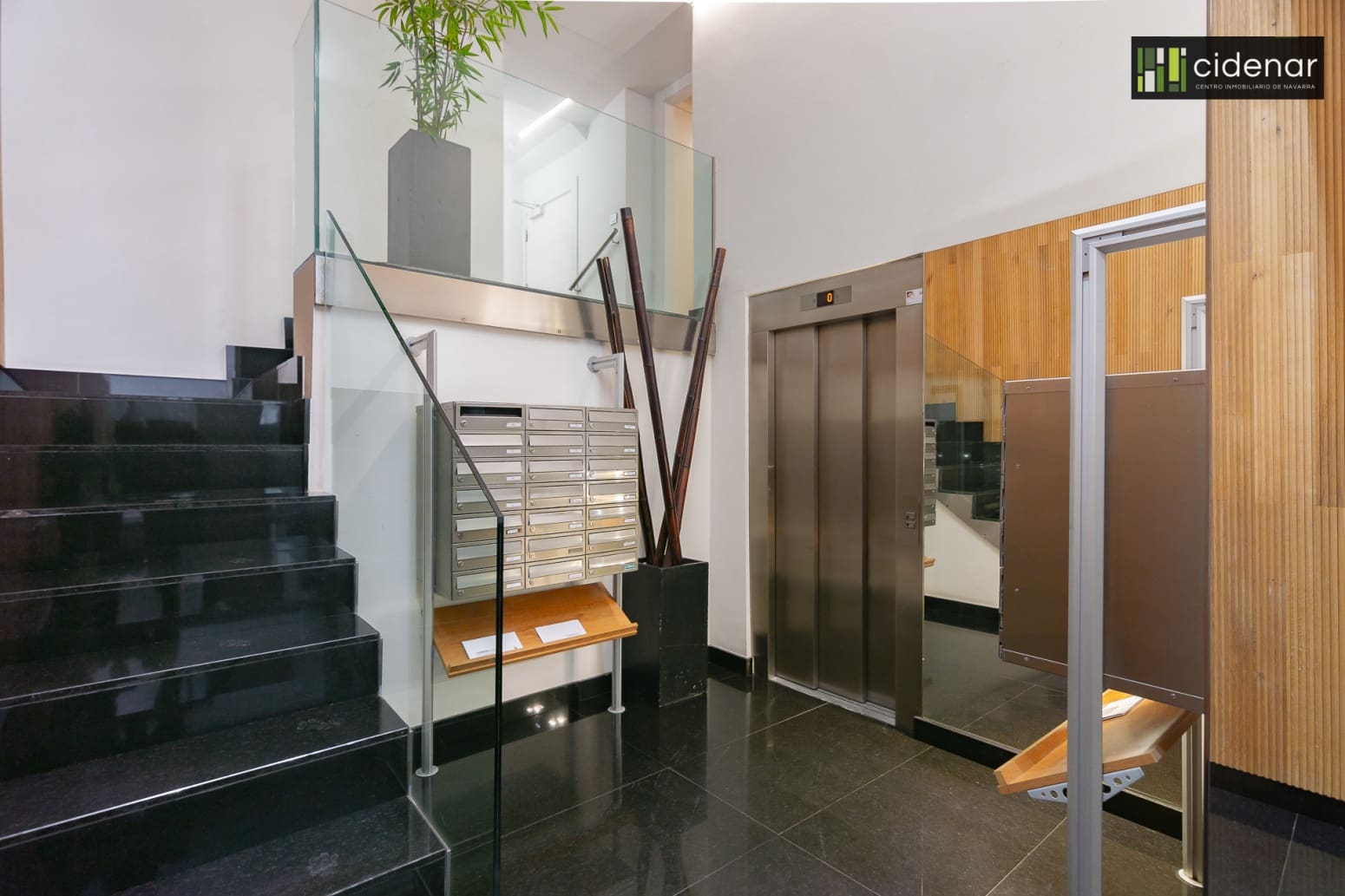 2 soveværelse Lejlighed til salg i Pamplona / Iruna - € 357.500 (Ref: 8899933)