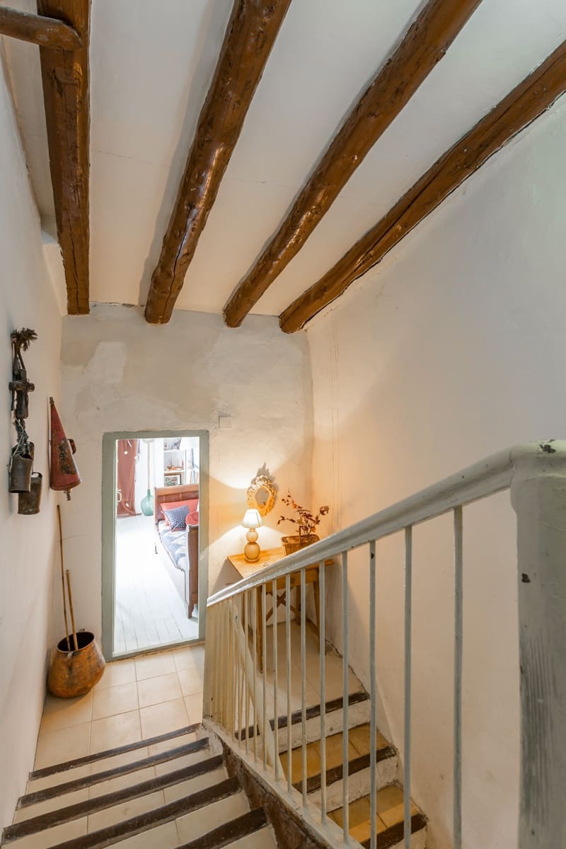 6 soveværelse Villa til salg i Milagro - € 99.500 (Ref: 8905285)