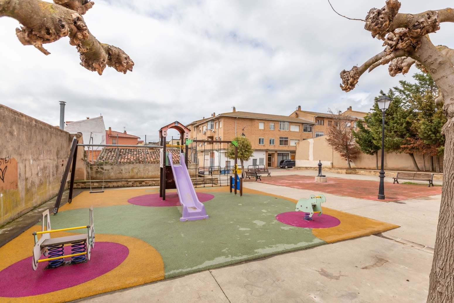 6 soveværelse Villa til salg i Milagro - € 99.500 (Ref: 8905285)