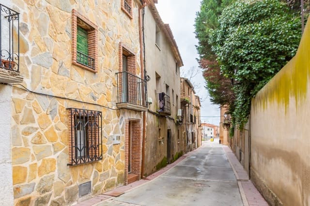6 soverom Villa til salgs i Milagro - € 99 500 (Ref: 8905285)