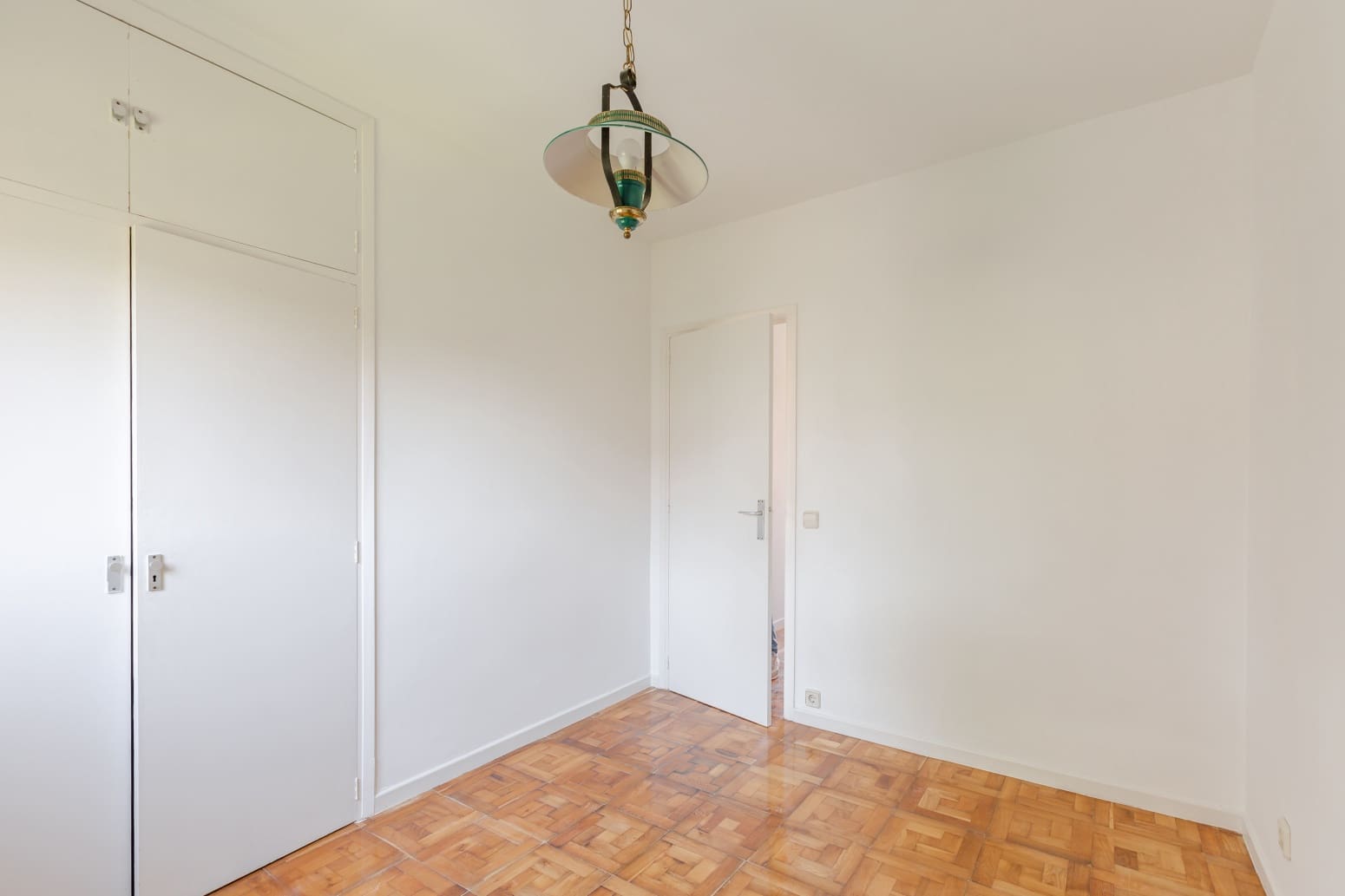 5 soveværelse Villa til salg i Ultzama med swimmingpool - € 330.000 (Ref: 8917786)