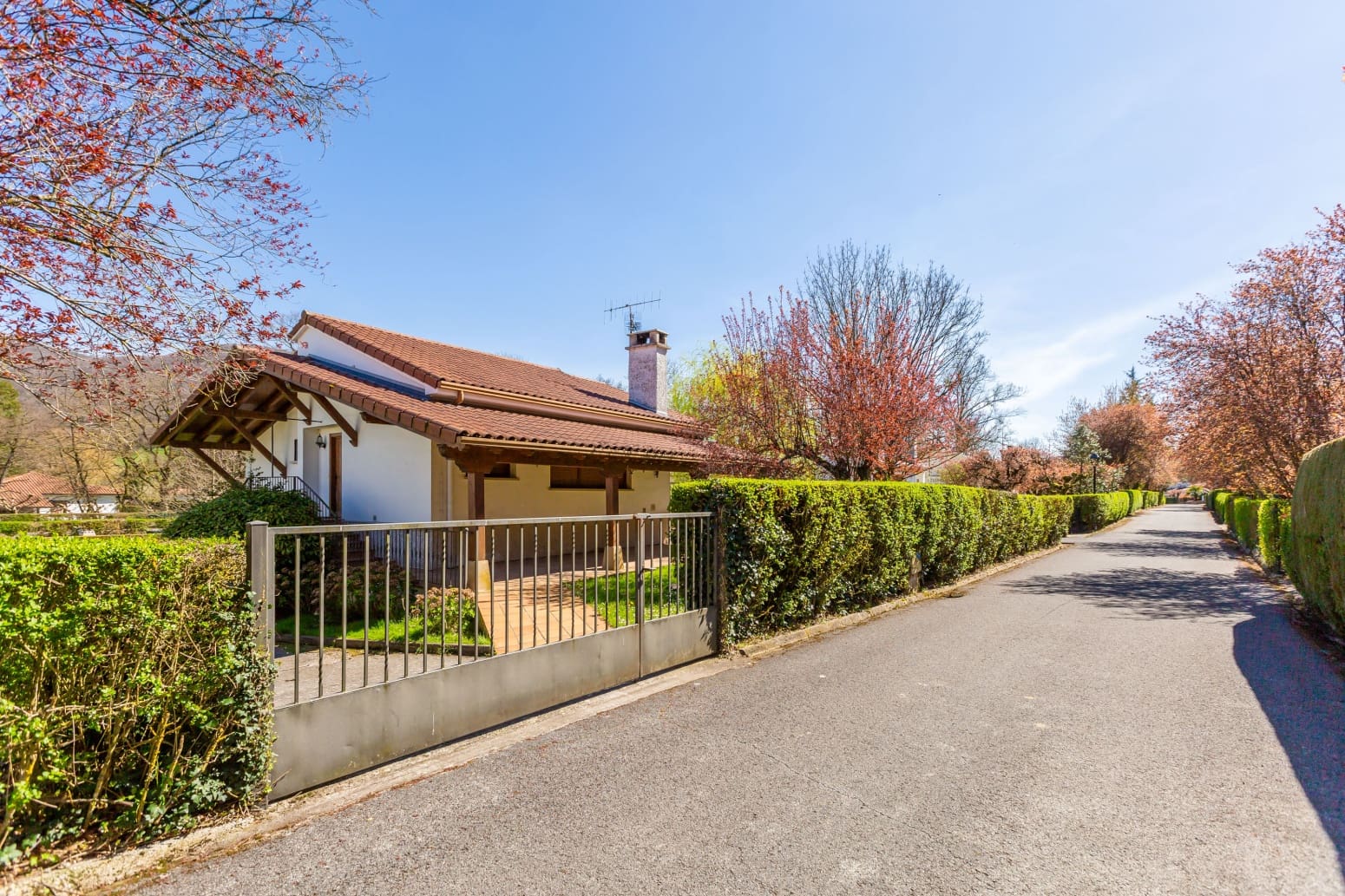 5 soveværelse Villa til salg i Ultzama med swimmingpool - € 330.000 (Ref: 8917786)