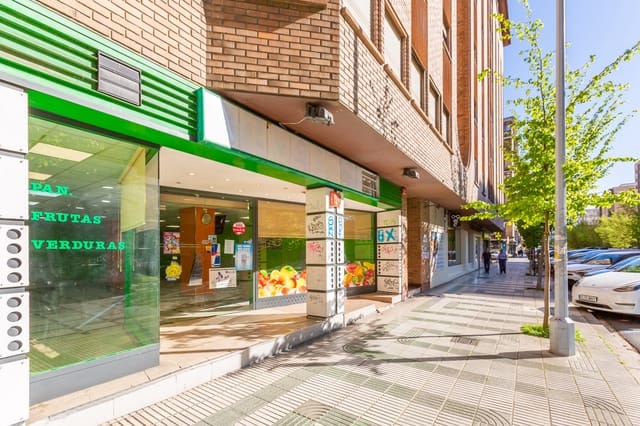 Commercieel te koop in Pamplona - € 450.000 (Ref: 8923598)