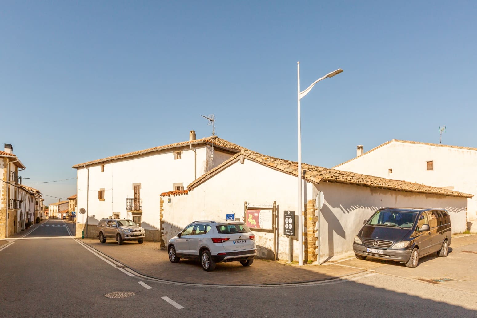 8 soveværelse Villa til salg i Uterga - € 299.000 (Ref: 8956964)