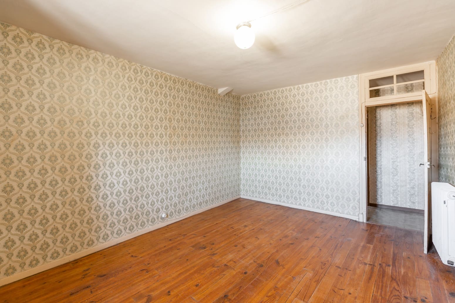 8 soveværelse Villa til salg i Uterga - € 299.000 (Ref: 8956964)