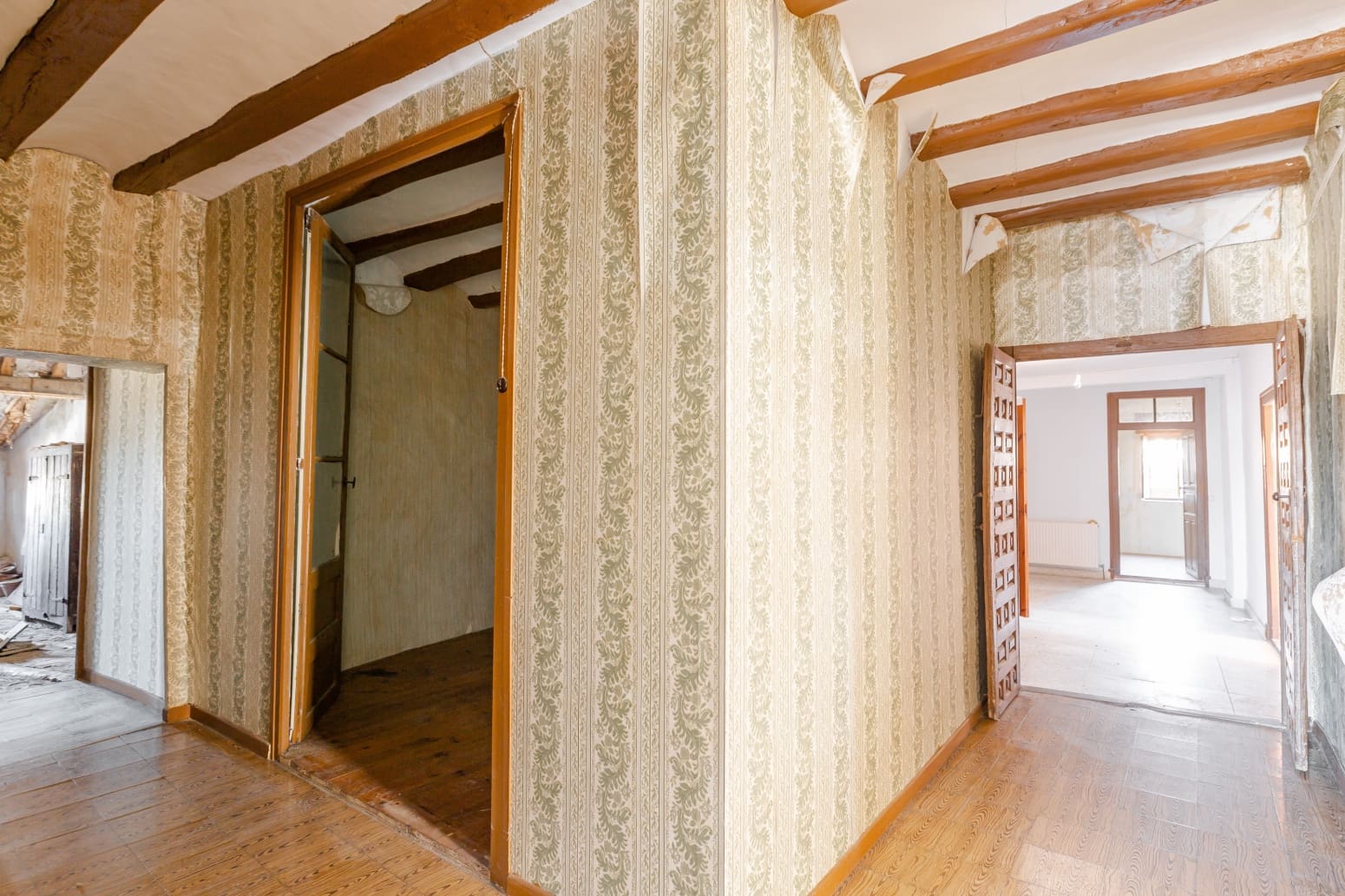 8 soveværelse Villa til salg i Uterga - € 299.000 (Ref: 8956964)