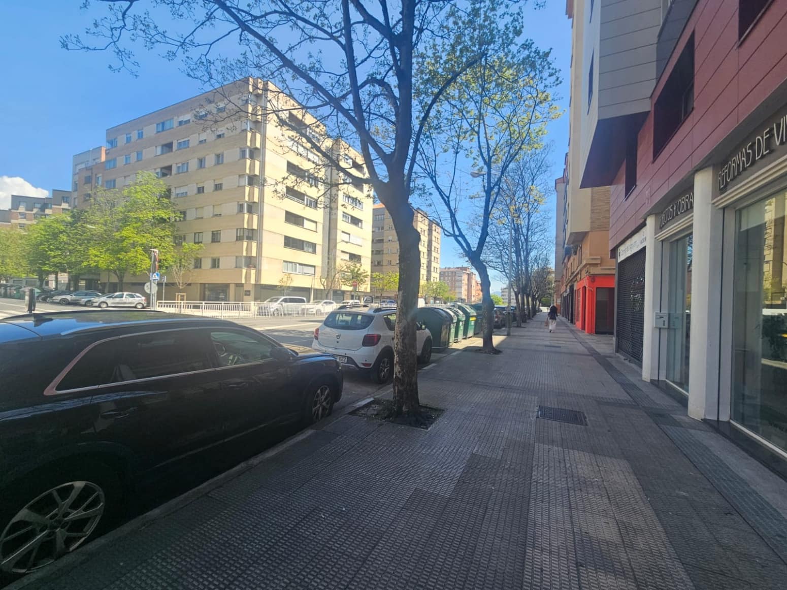 Erhverv til leje i Pamplona / Iruna - € 550 (Ref: 8956971)