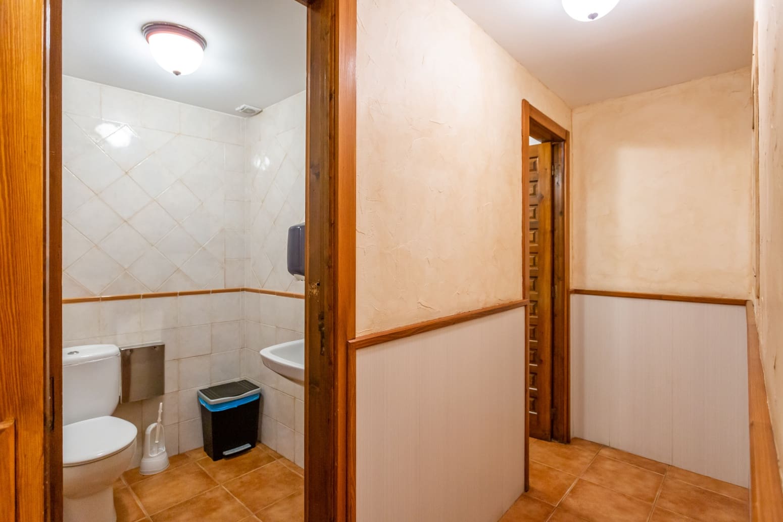 Erhverv til salg i Pamplona / Iruna - € 550.000 (Ref: 8975894)