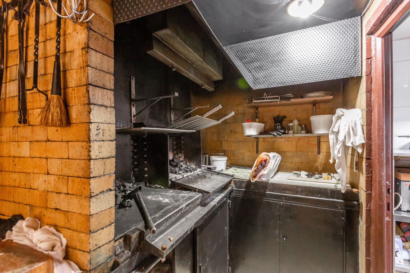 Erhverv til salg i Pamplona / Iruna - € 550.000 (Ref: 8975894)