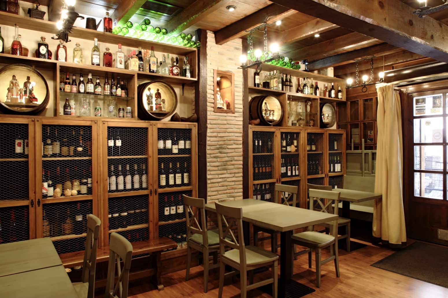 Erhverv til salg i Pamplona / Iruna - € 550.000 (Ref: 8975894)