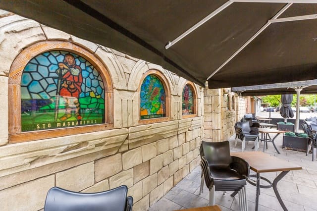 Virksomhed til salg i Pamplona / Iruña - € 690.000 (Ref: 8988096)